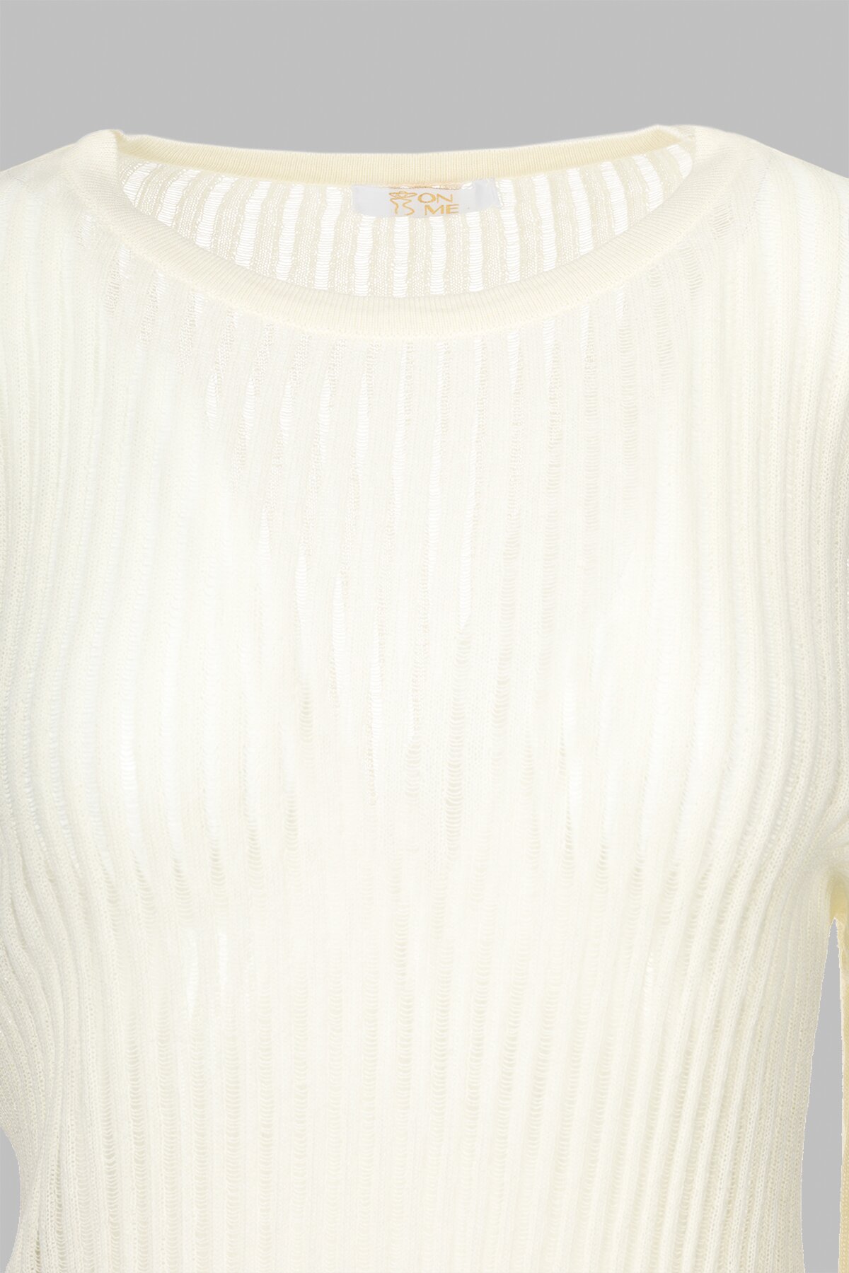 Джемпер жіночий Accordream T10413 One Size Молочний (2000990326539D)  Фото №7