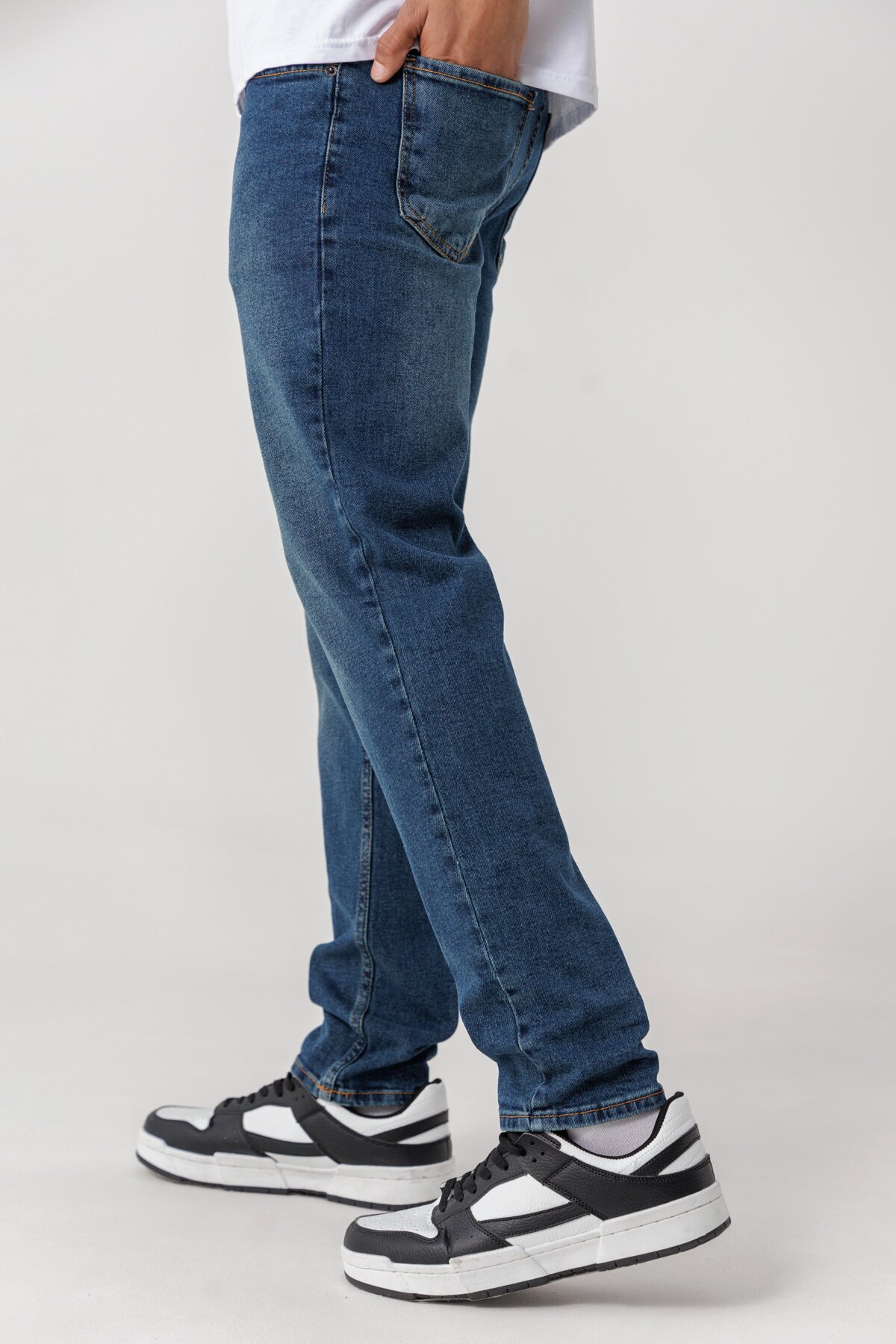 Джинси Slim Fit чоловічі Blackwan BW-248 29 Синій (2000990505194D)  Фото №3