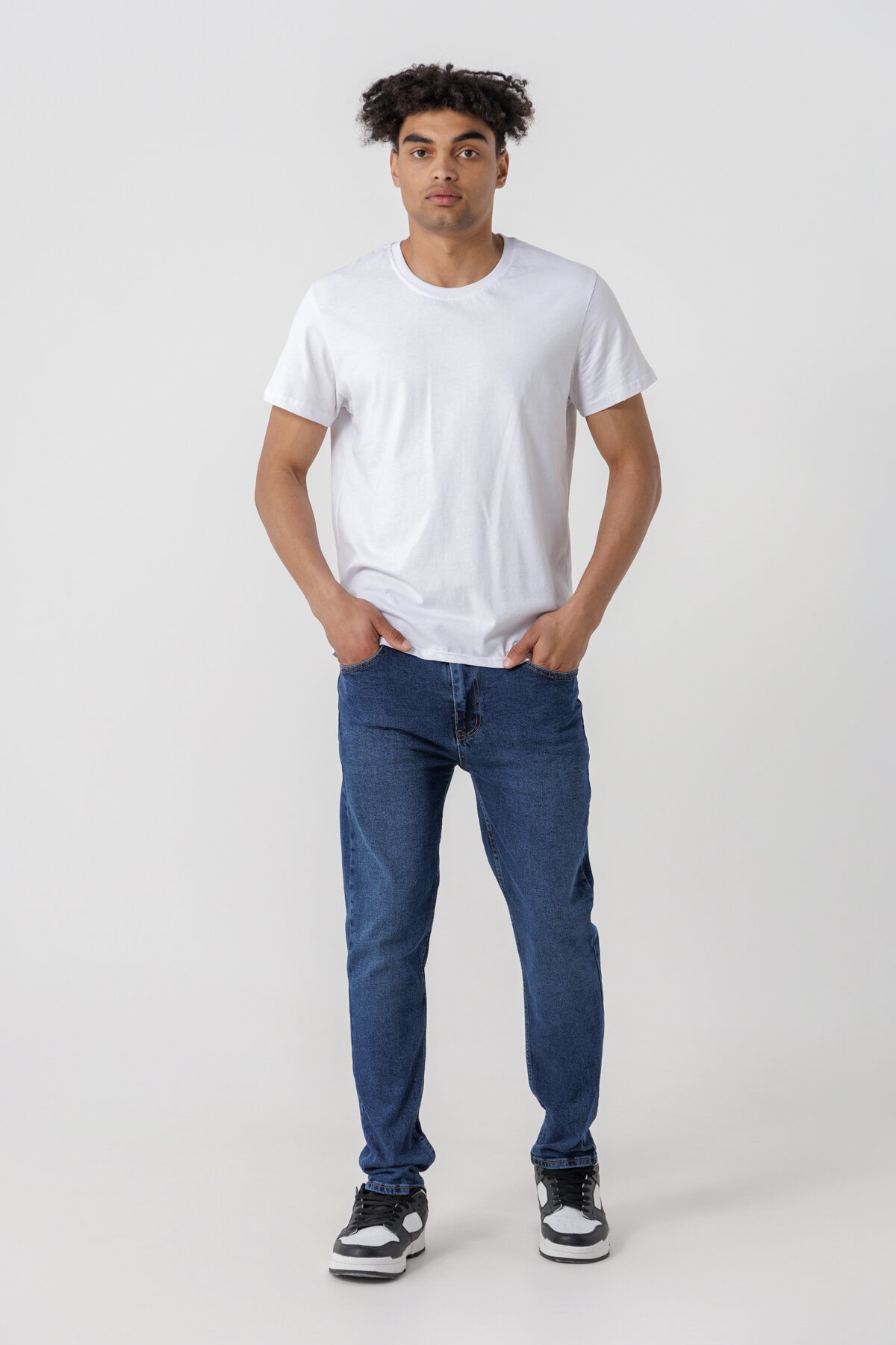 Джинси Slim Fit чоловічі Blackwan BW-249 30 Темно-синій (2000990505316D)  Фото №1