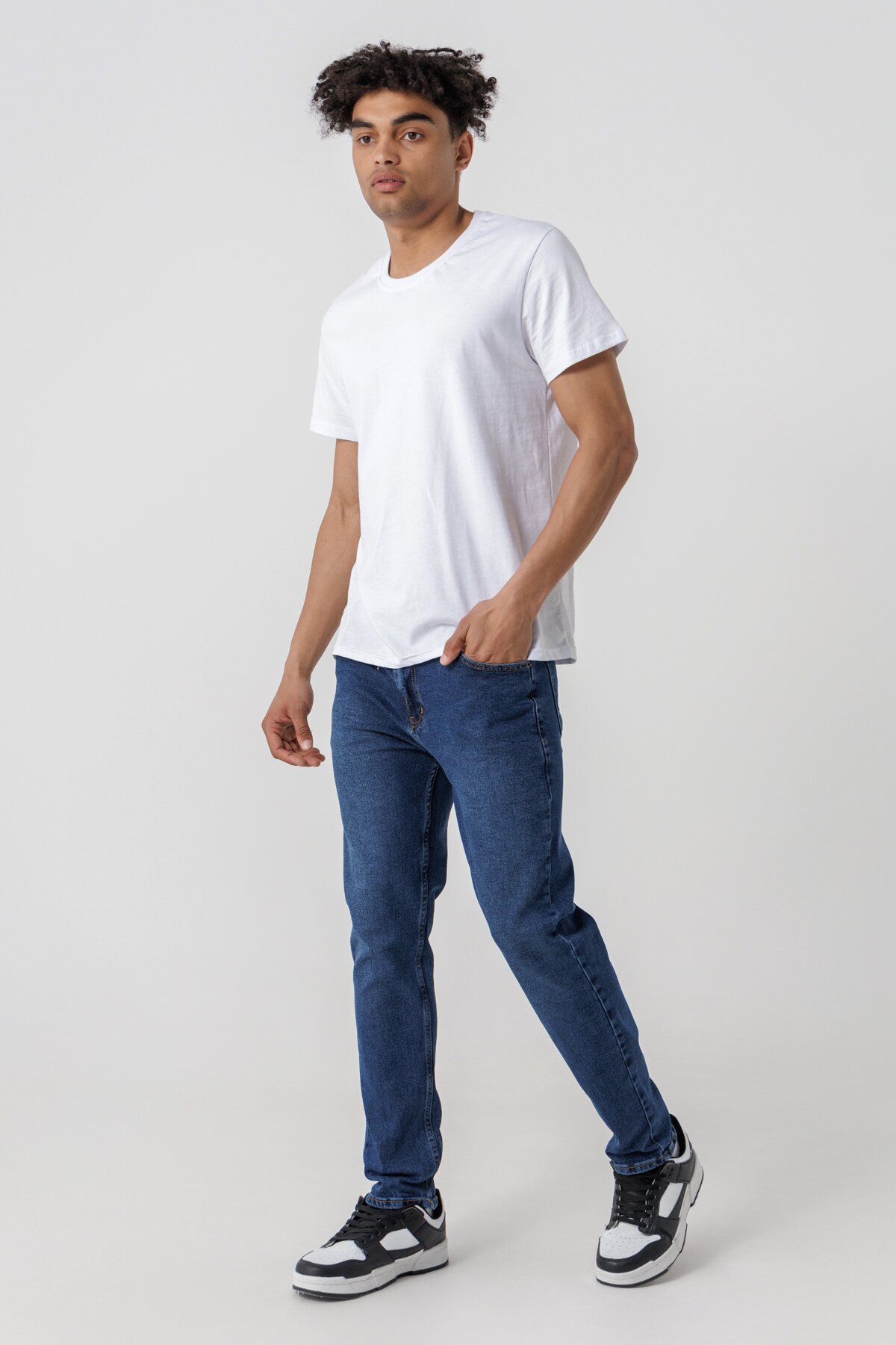 Джинси Slim Fit чоловічі Blackwan BW-249 30 Темно-синій (2000990505316D)  Фото №2