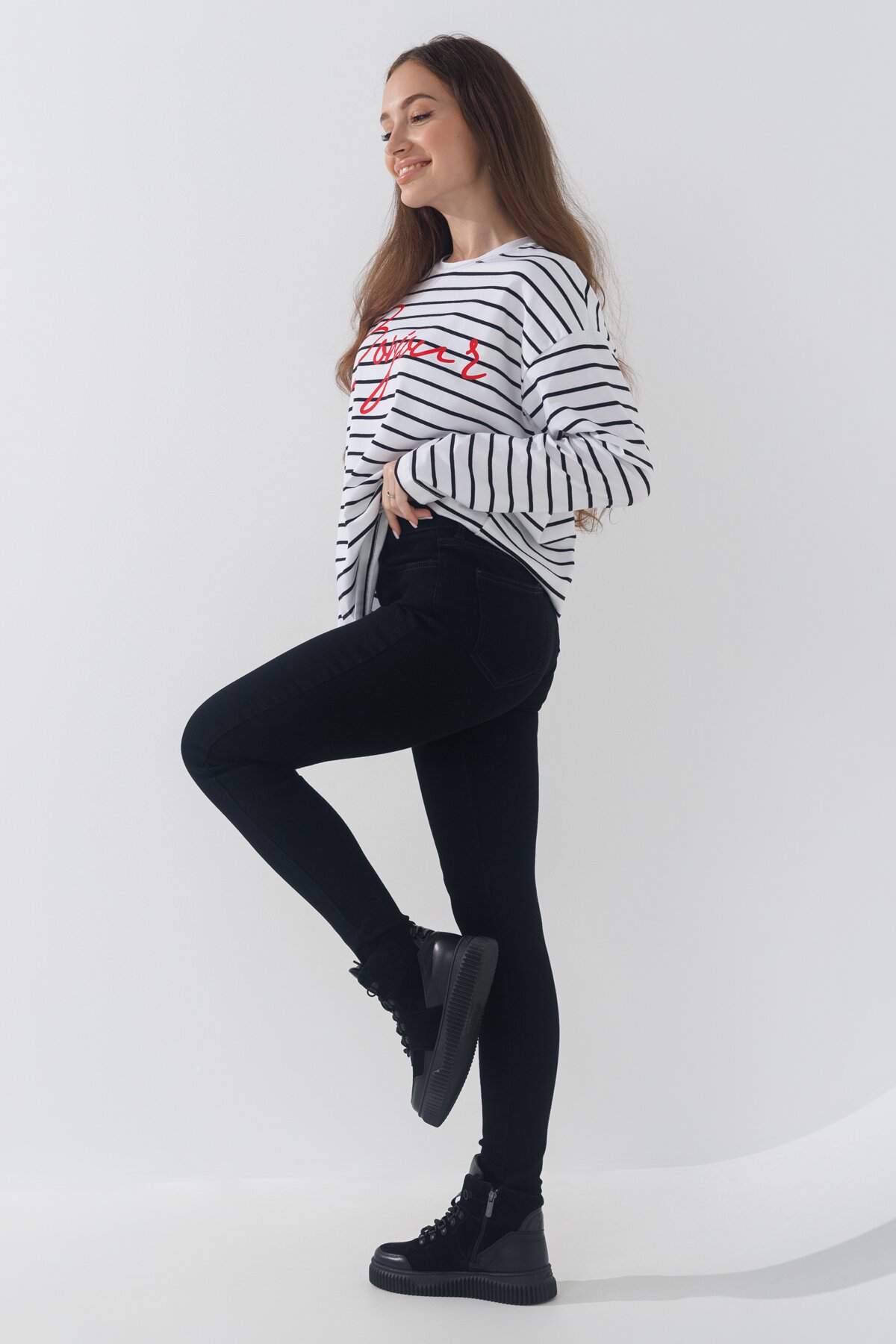 Джинси Slim Fit жіночі LAWA WBC02413 34 Чорний  Фото №1