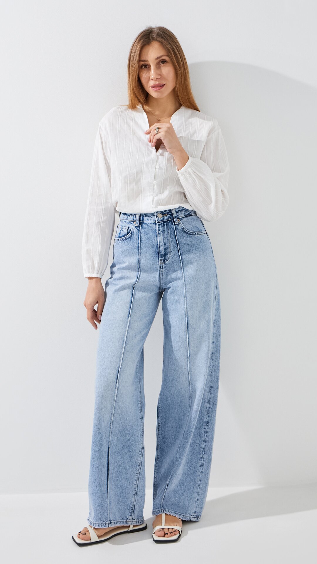Купити Джинси Baggy жіночі GENUA G01107-0022 40 Блакитний Артикул: 2000999532764 Фото повноекранне №2