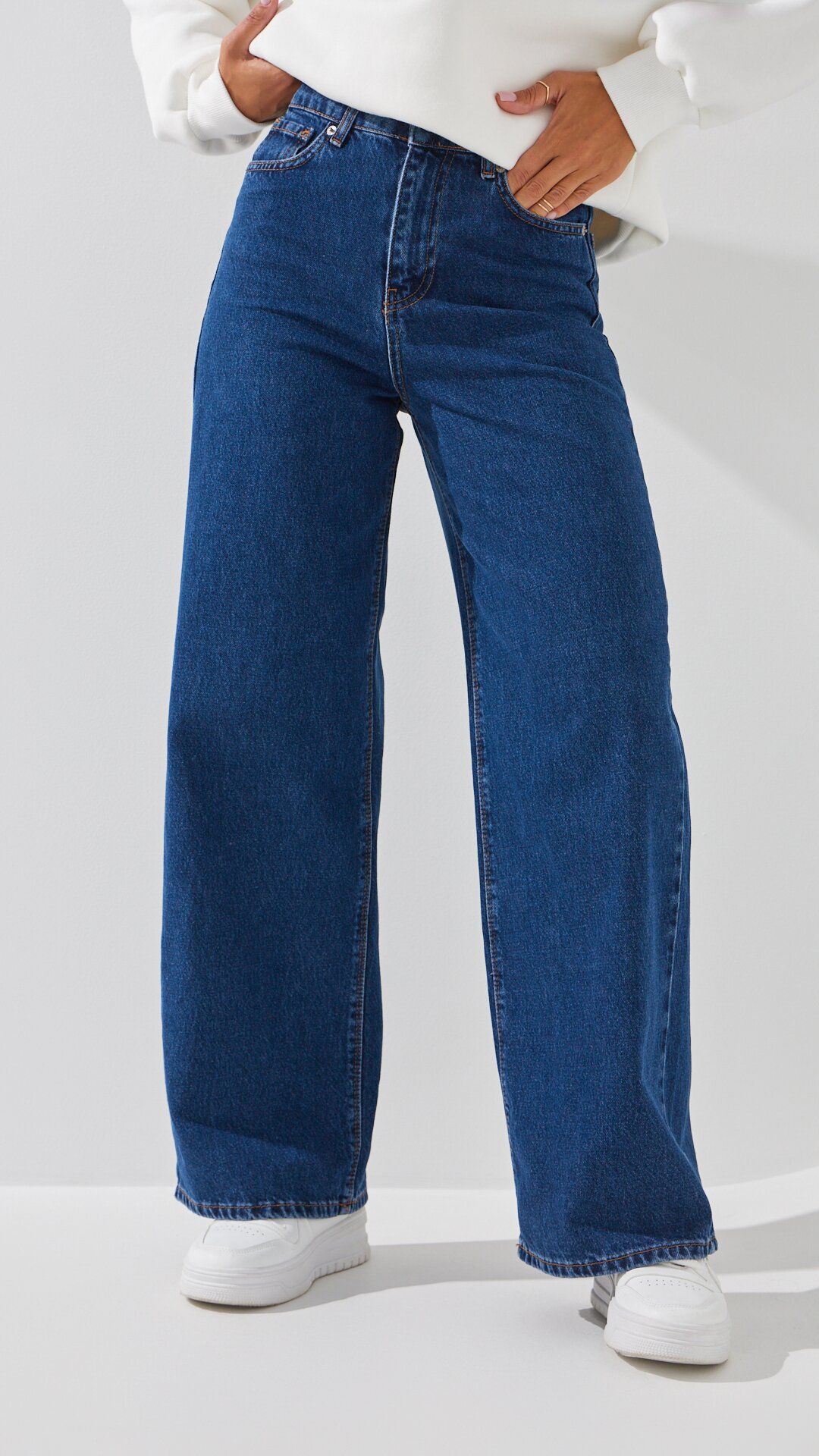 Купити Джинси Mom Fit жіночі On me 4960 36 Синій Артикул: 2000999263859 Фото повноекранне №2