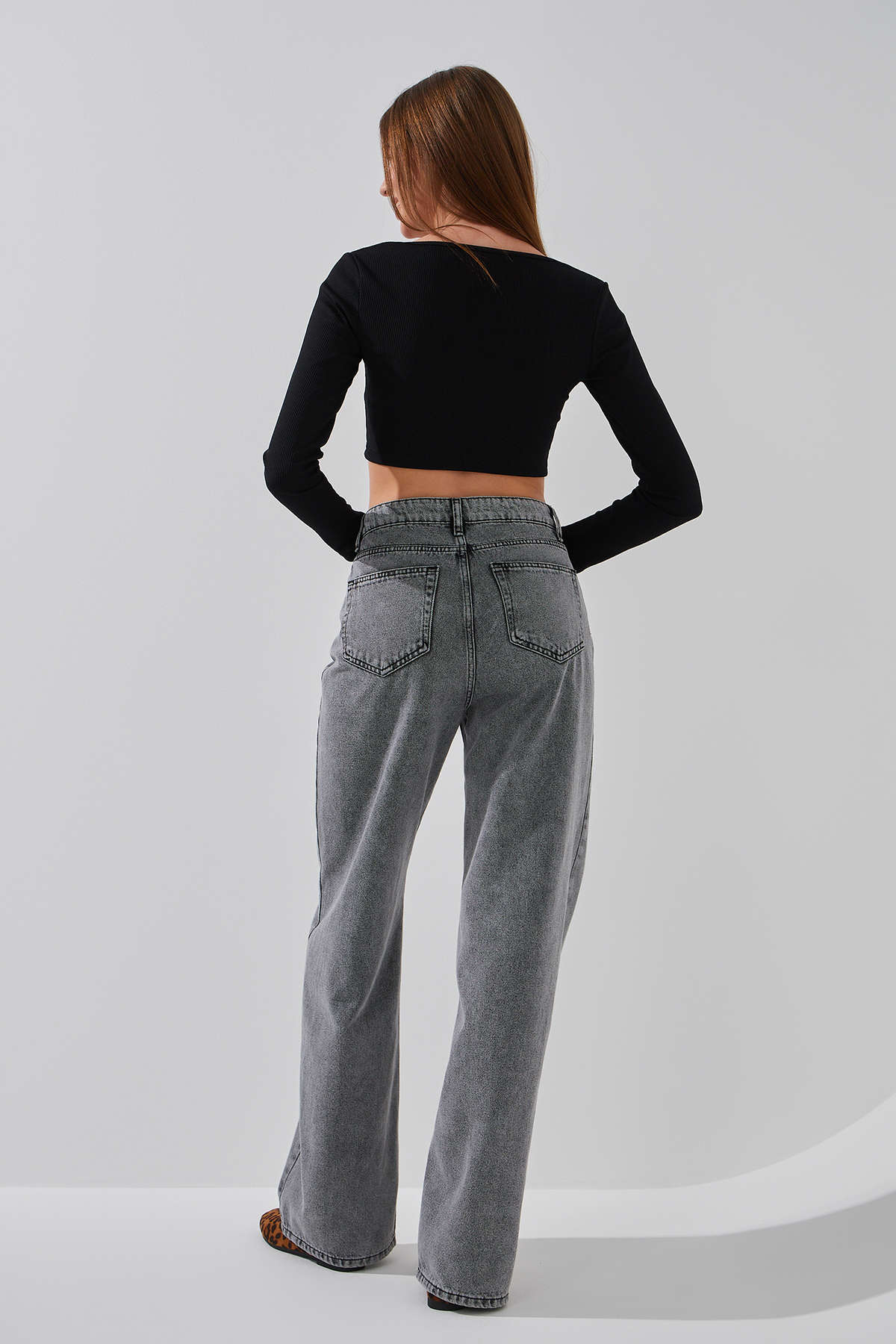 Джинси Regular fit жіночі LAWA WBC02454 32 Графітовий  Фото №4