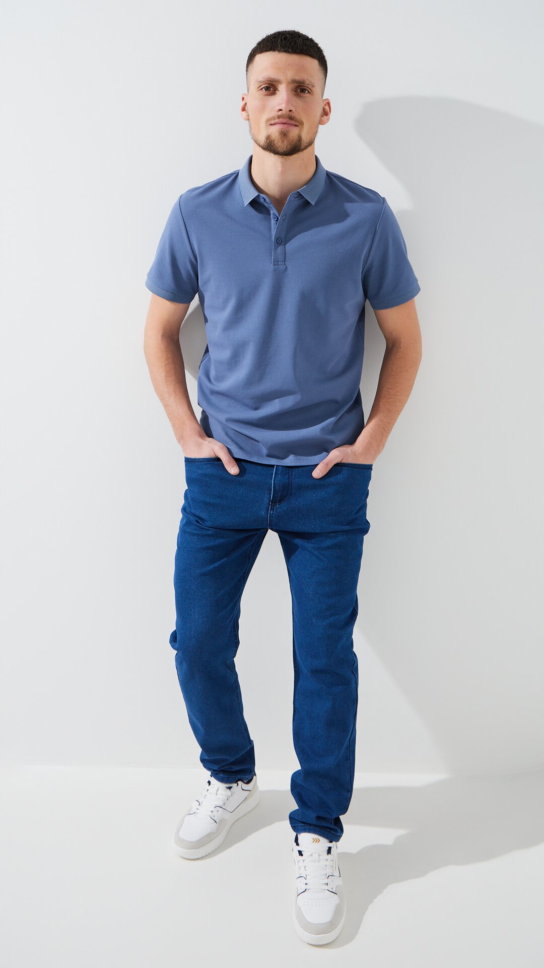 Купити Джинси Slim Fit однотонні чоловічі 902 29 Синій Артикул: 2000999453557 Фото повноекранне №2