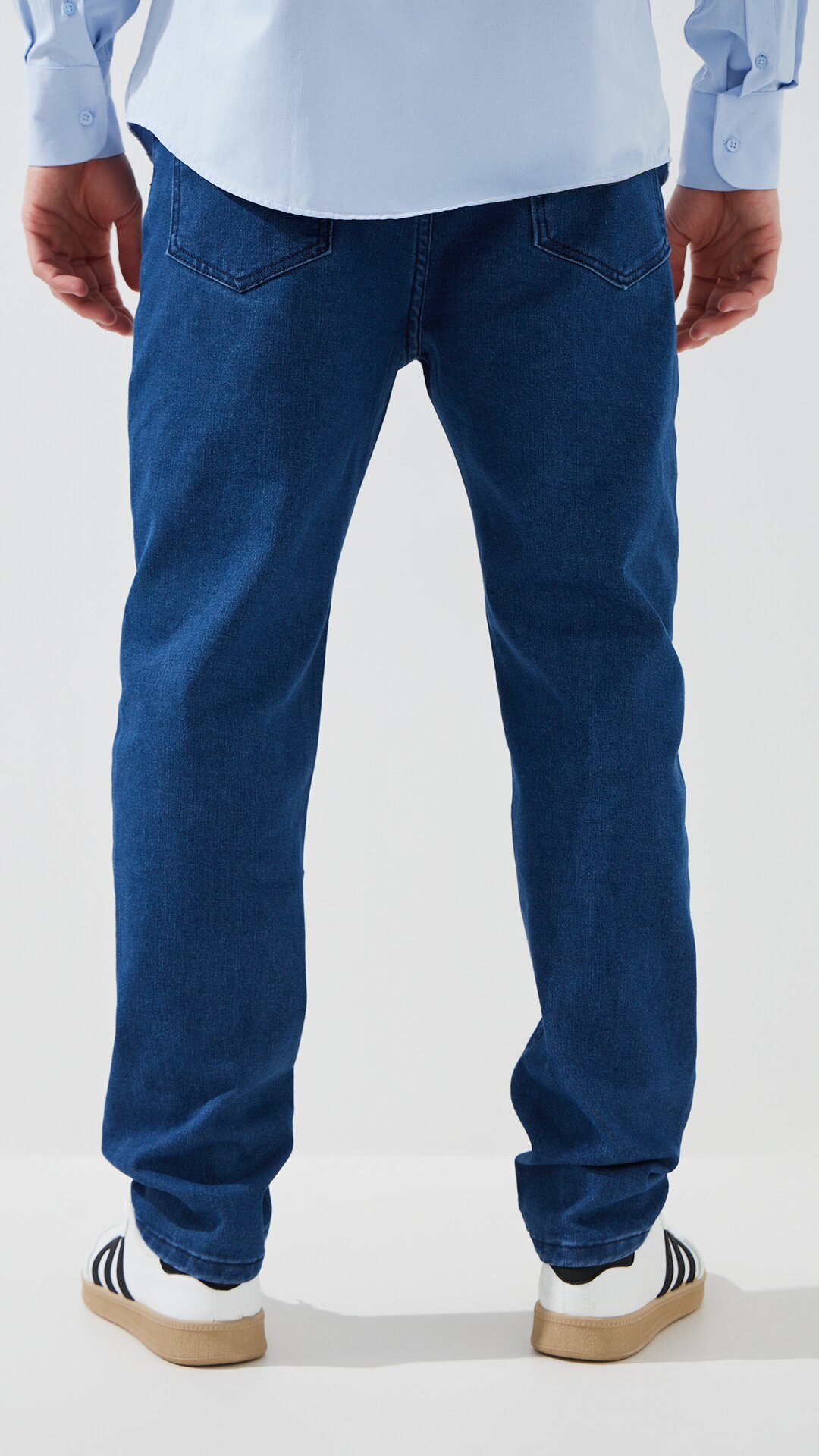 Купити Джинси Slim Fit однотонні чоловічі 903 30 Синій Артикул: 2000999453489 Фото повноекранне №4