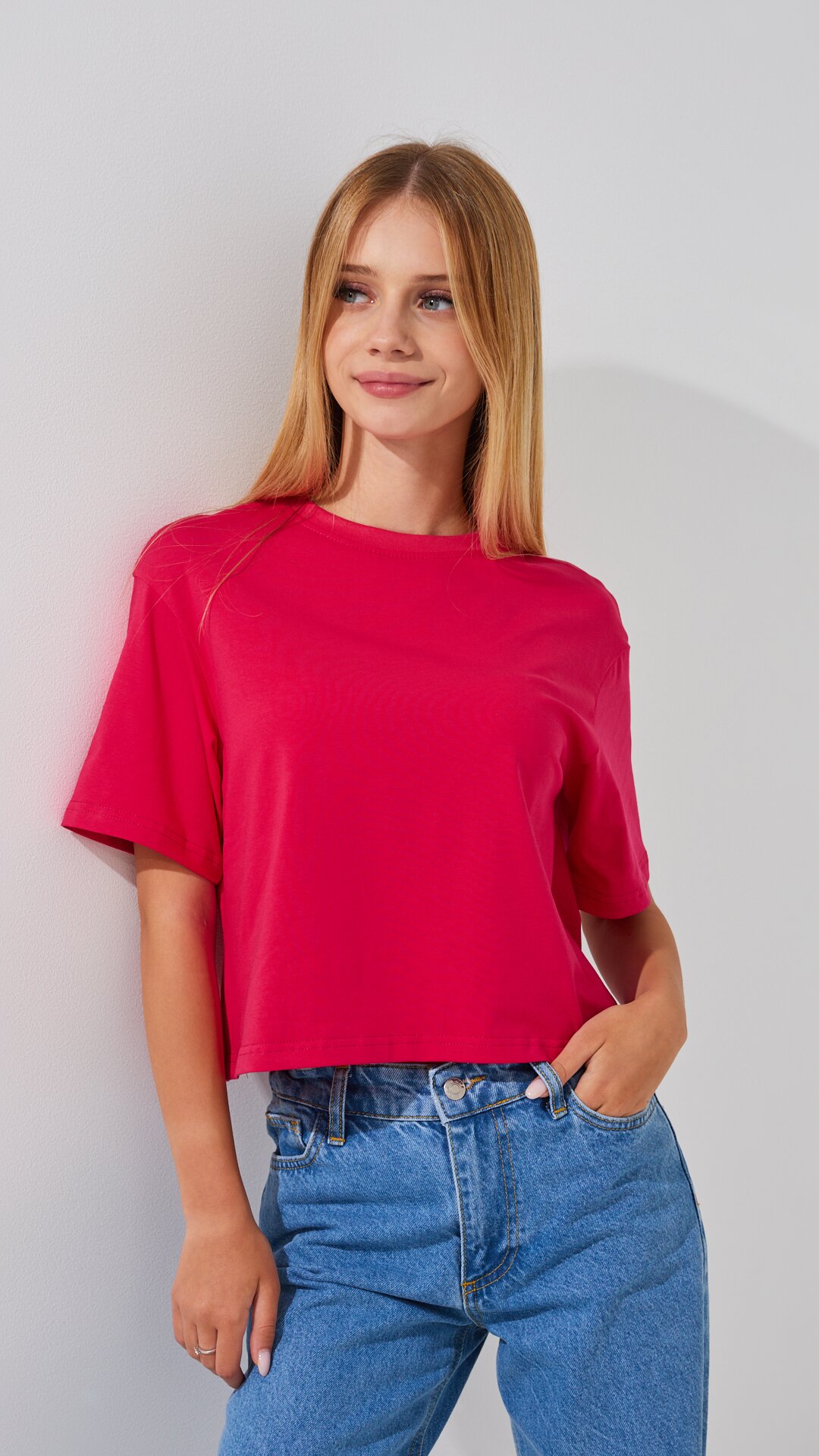 Футболка однотонная для девочки LAWA GBC02337 134 см Малиновый  Фото №0