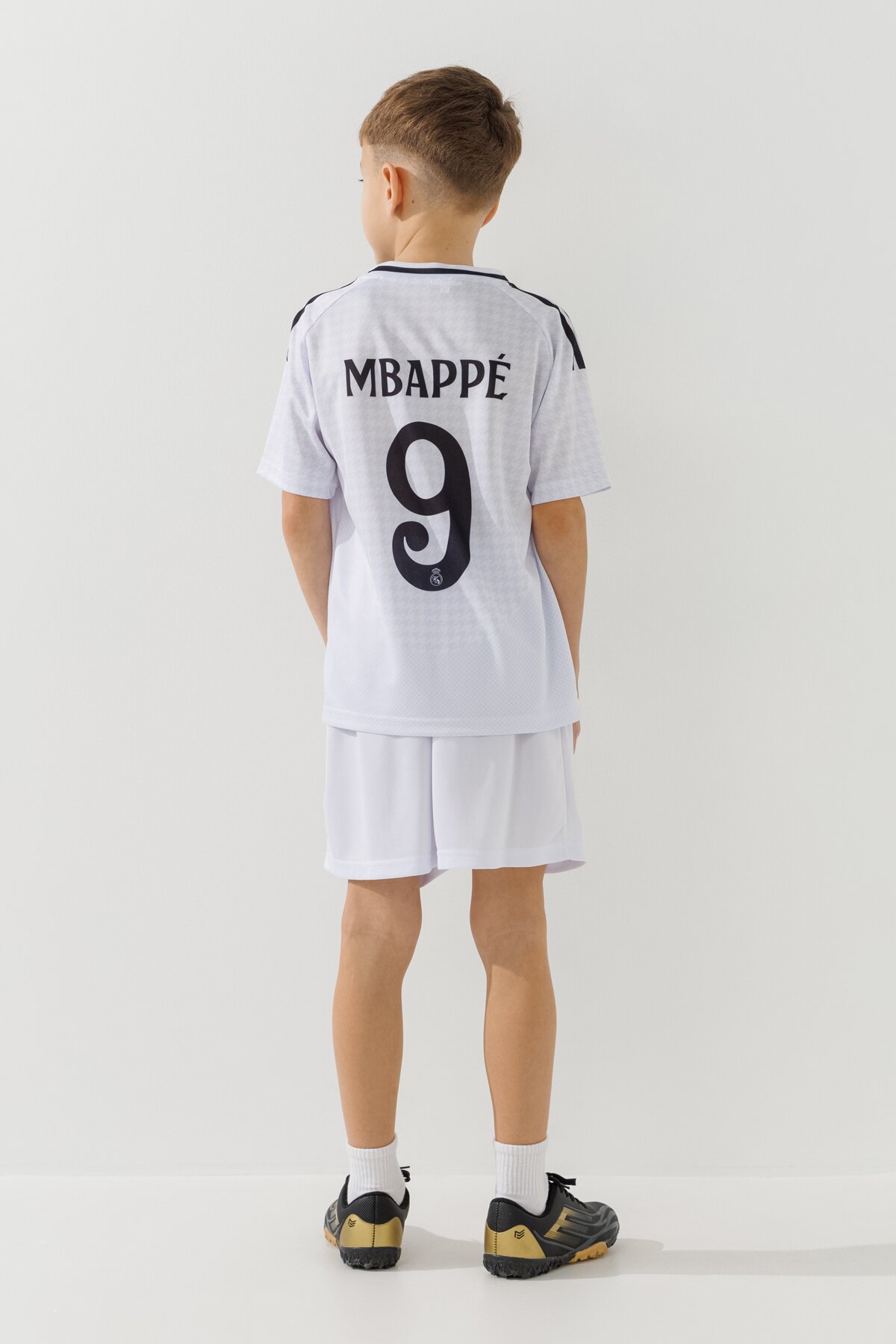 Футбольная форма для мальчика BLD РЕАЛ МАДРИД MBAPPE 110 см Белый  Фото №4