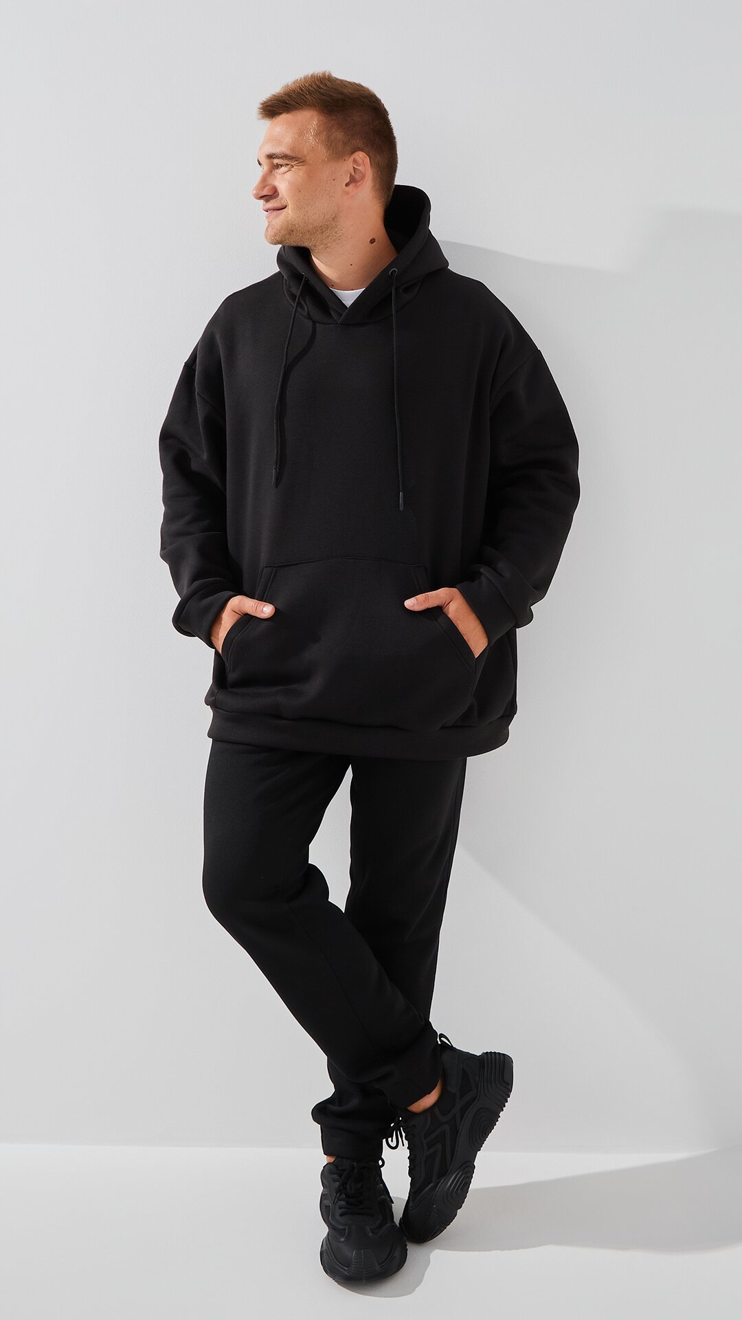Худи однотонный мужской Demos 220 baza 3XL Черный  Фото №1