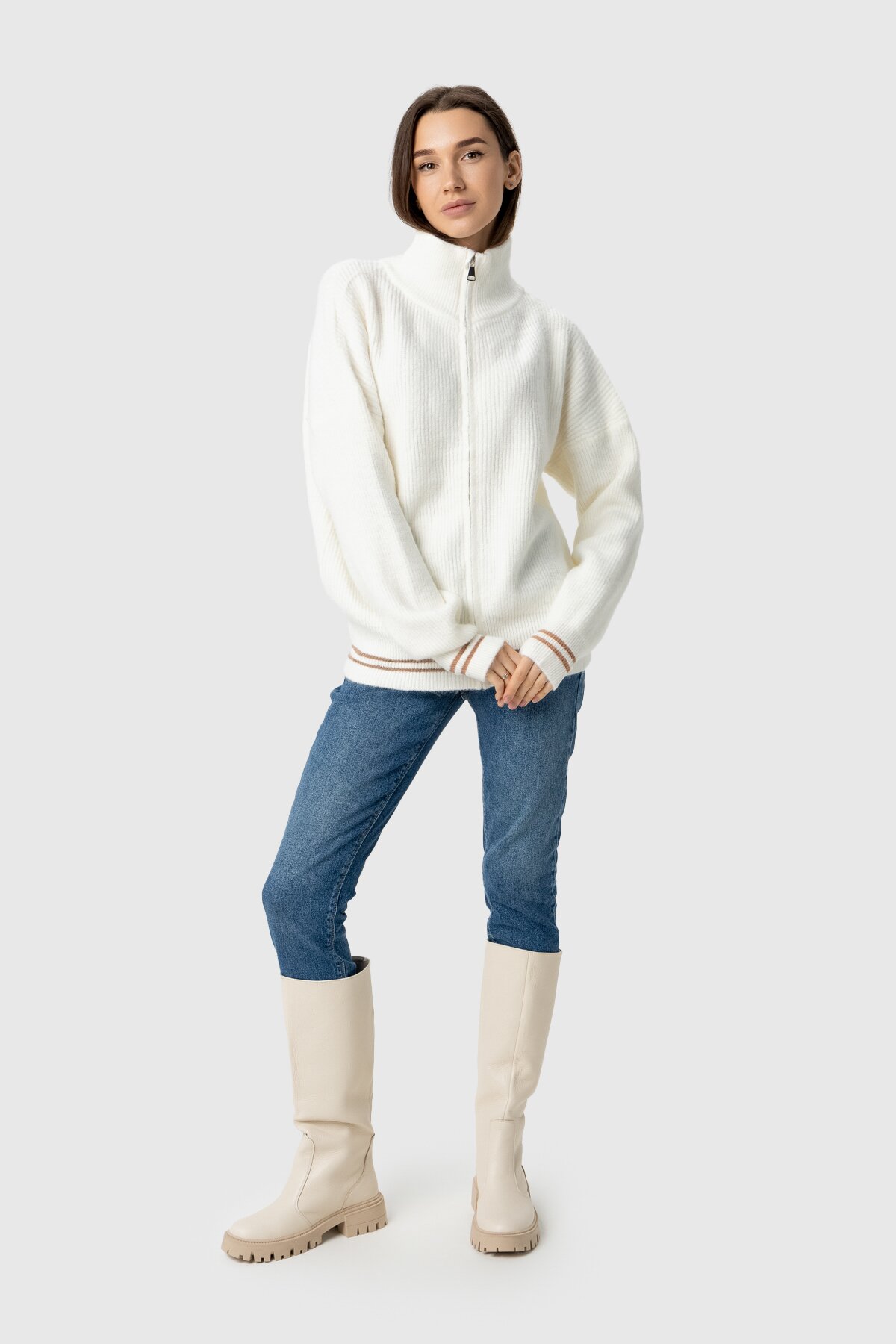 Кофта однотонная женская 2319 One Size Белый (200098999941477W)  Фото №0