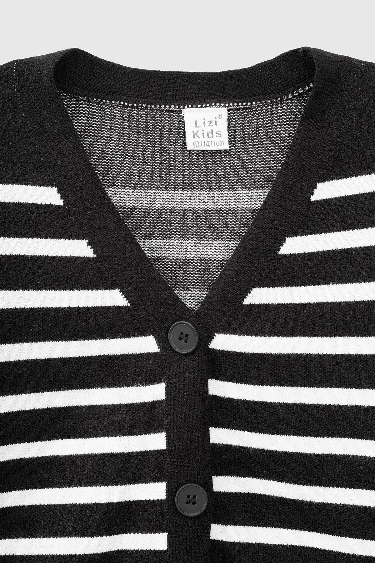 Купити Кофта з візерунком для дівчинки Lizi 2357 116 см Чорно-білий (2000990615725W) Артикул: 2000990615725 Фото повноекранне №8