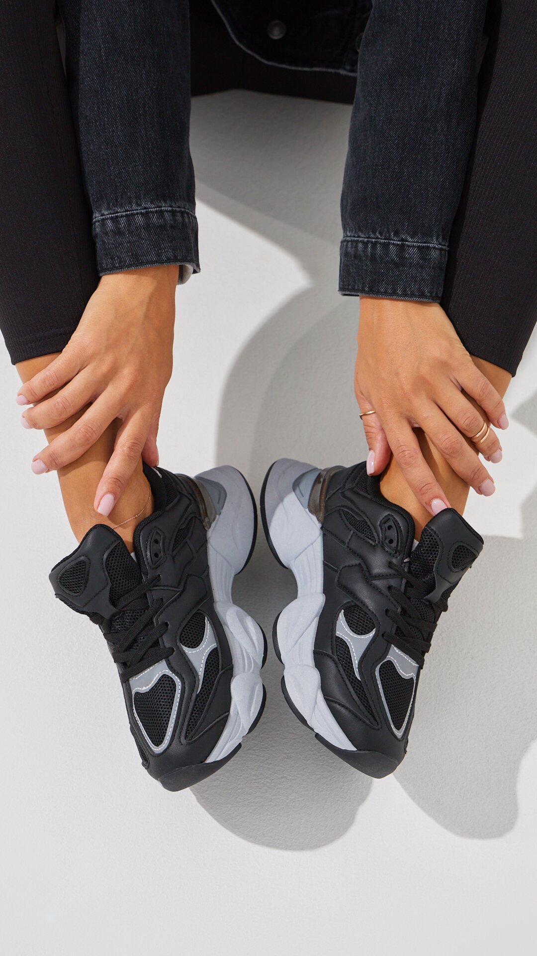 Купити Кросівки жіночі Stepln VB-005A 41 Чорний Артикул: 2000999276576 Фото повноекранне №2