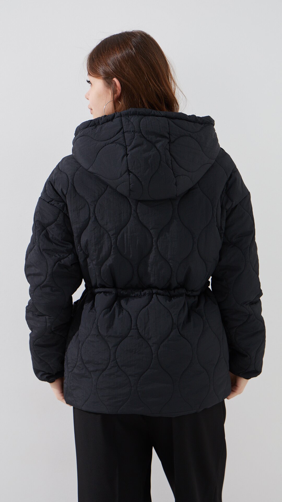 Купити Куртка однотонна жіноча LAWA WBC02487 2XL Чорний Артикул: 2000999466748 Фото повноекранне №5