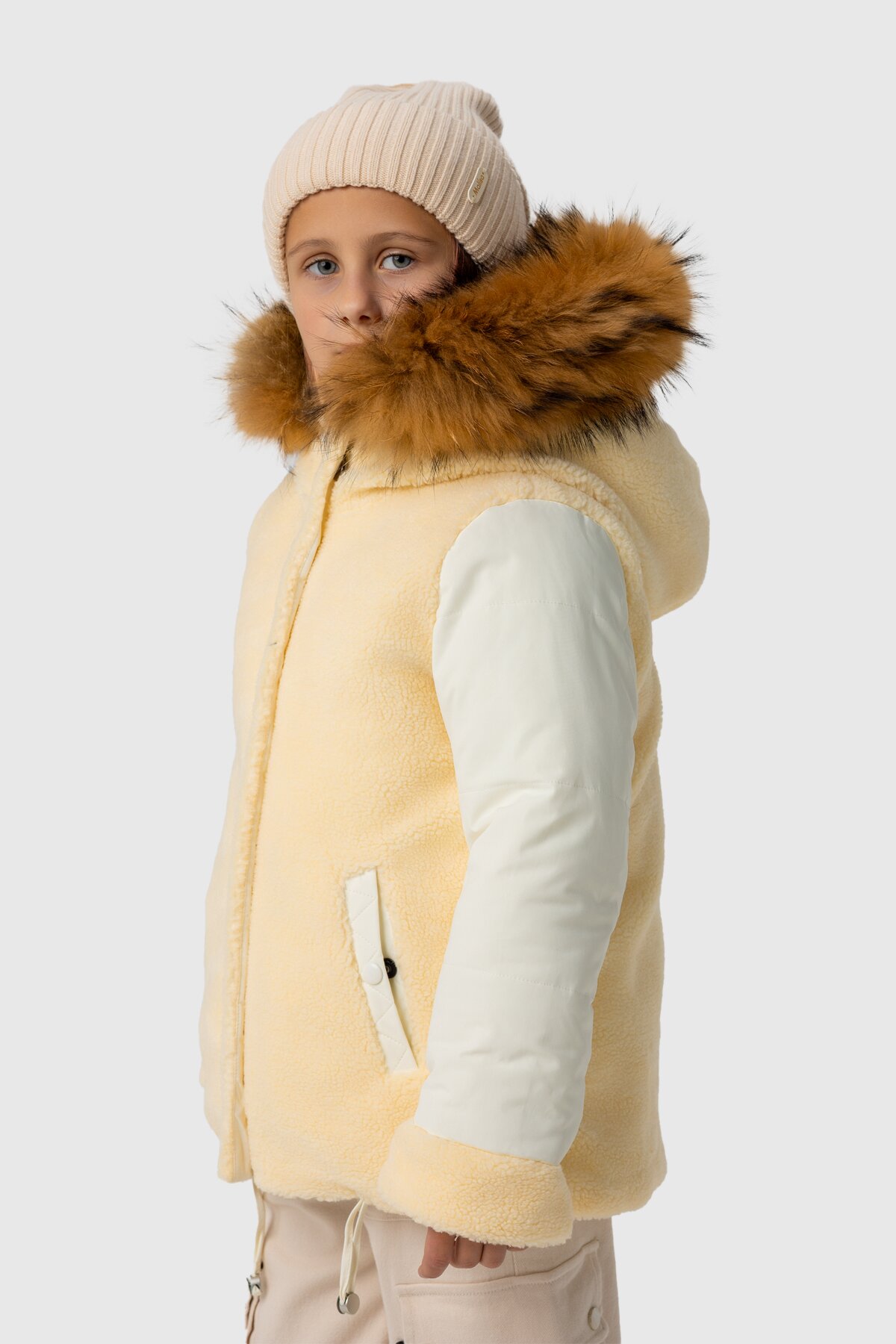 Куртка зимняя для девочки Feiying J-08 98 см Молочный (2000989629177W)  Фото №4