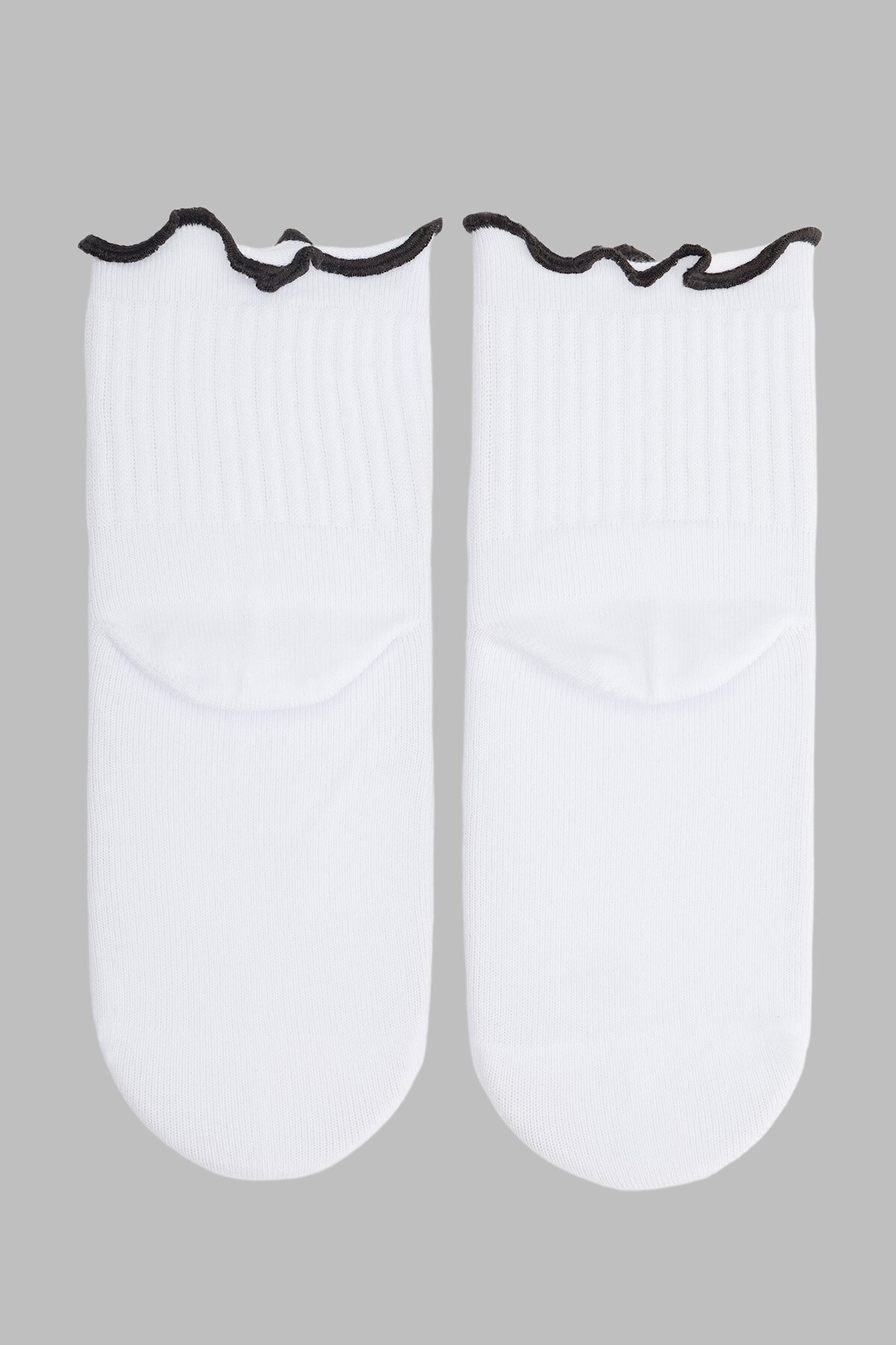 Купити Шкарпетки для дівчинки Premier Socks Рюші 16-18 Білий (4820203339822A) Артикул: 4820203339822 Фото повноекранне №2