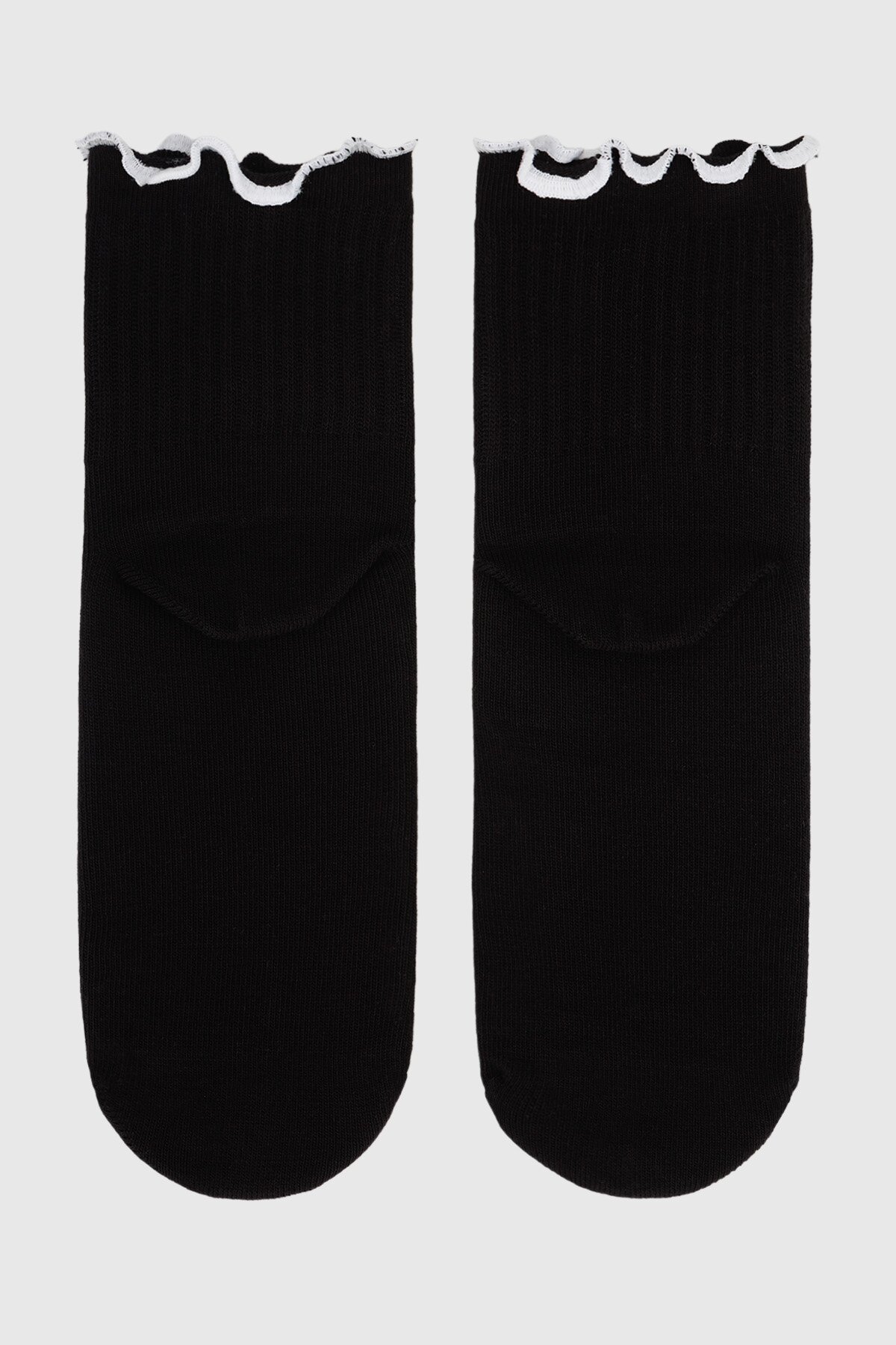Купити Шкарпетки для дівчинки Premier Socks Рюші 16-18 Чорний (4820203339778A) Артикул: 4820203339778 Фото повноекранне №6