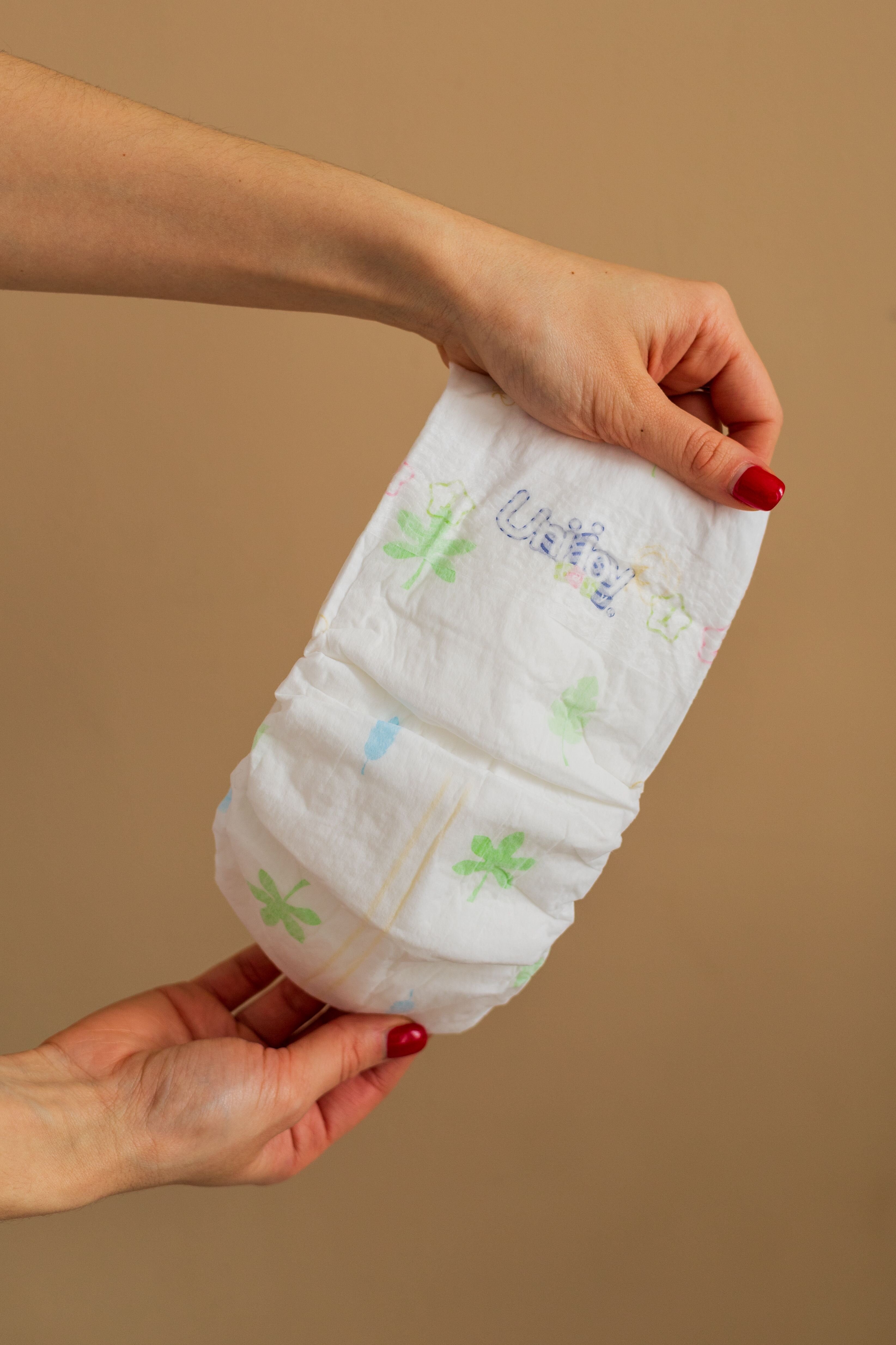 Купити Підгузники дитячі Unijoy Baby Premium PDS24 24 шт (S 2 mini 3-6 kg) Артикул: 6973920541011 Фото повноекранне №4
