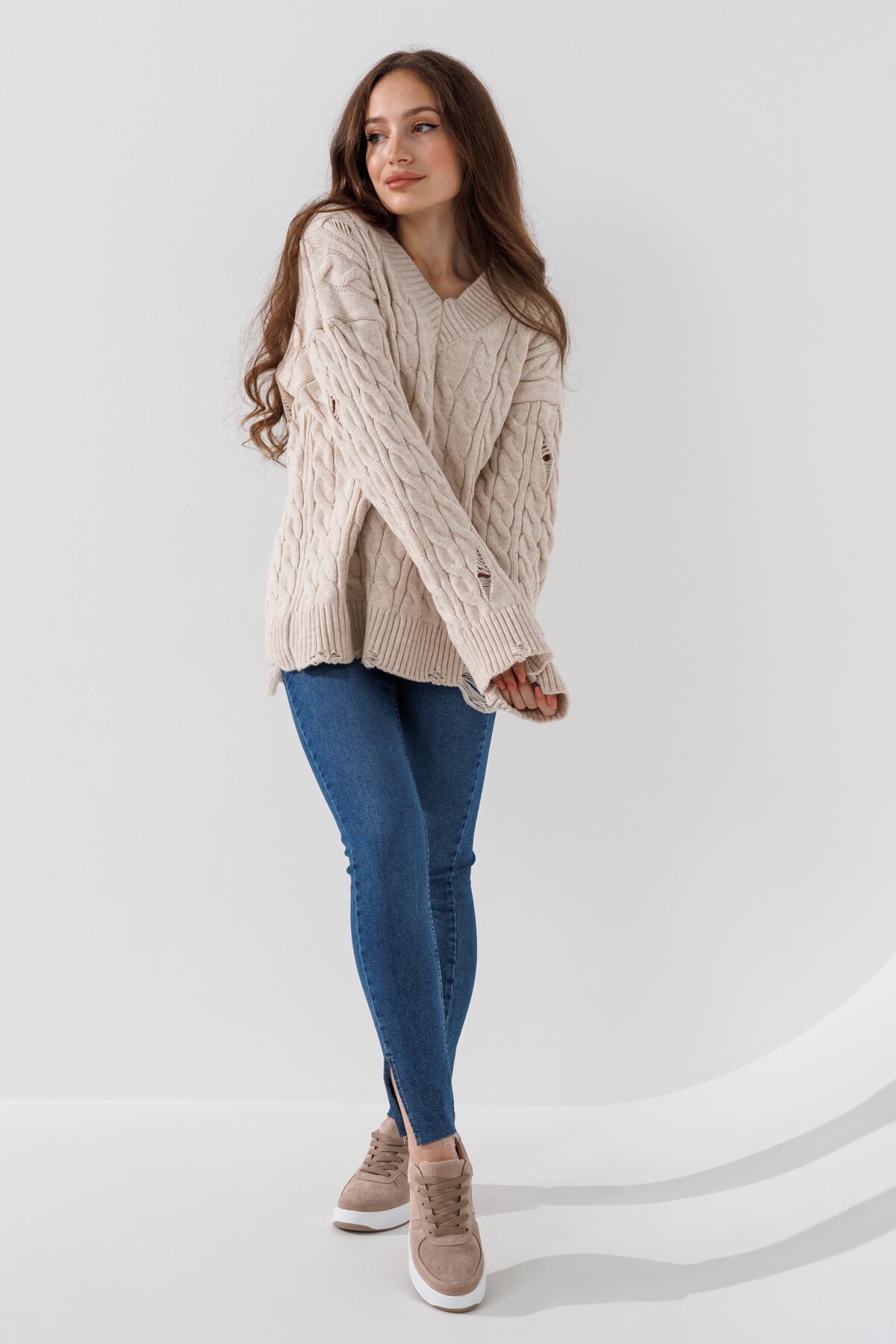 Пуловер однотонный женский Femme 2026 One Size Бежевый (2000990221476W)  Фото №1