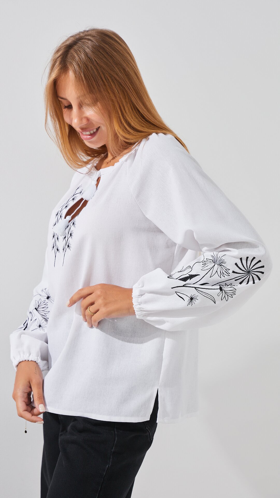 Купити Сорочка вишиванка жіноча LAWA E-WB02323 XS Білий Артикул: 2888000012685 Фото повноекранне №3