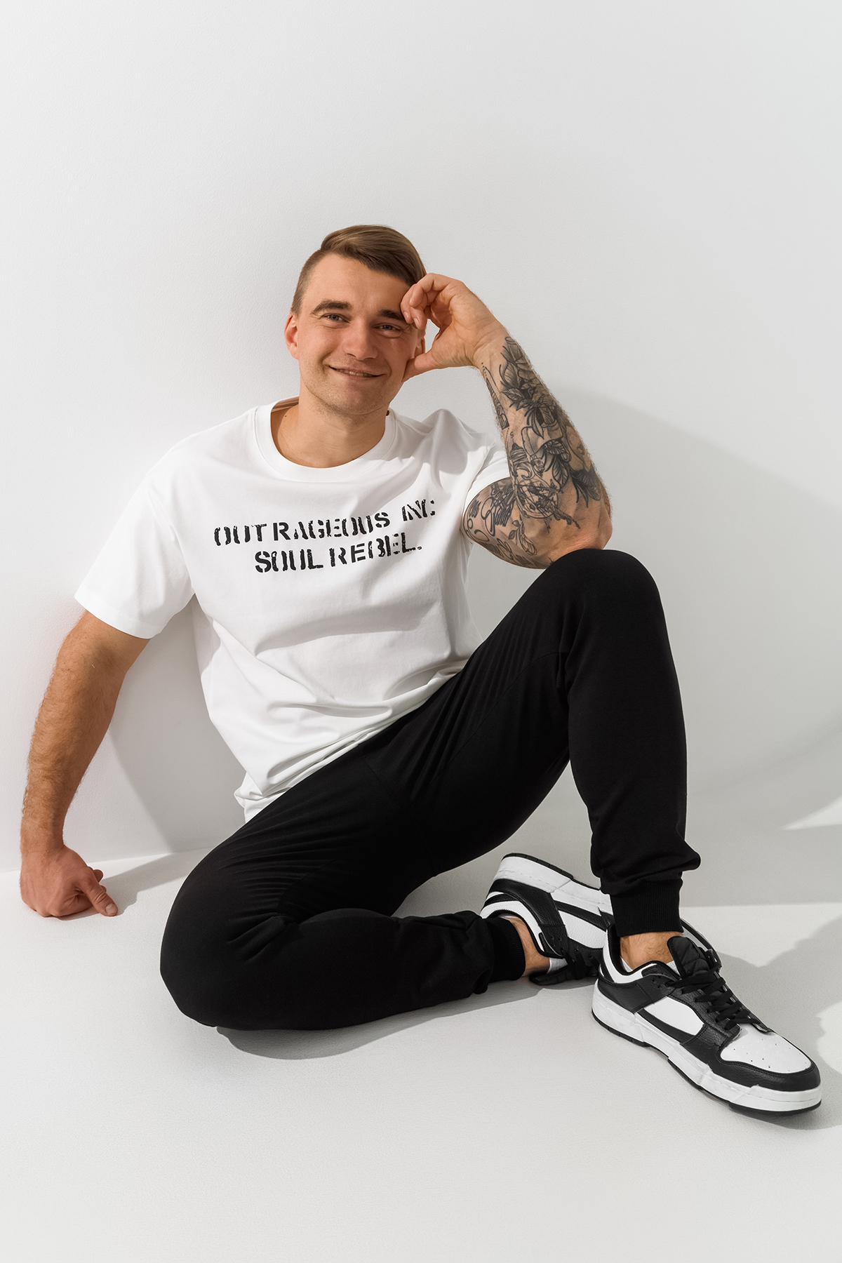Спортивні штани однотонні чоловічі CLUB ju 6098 S Чорний  Фото №3