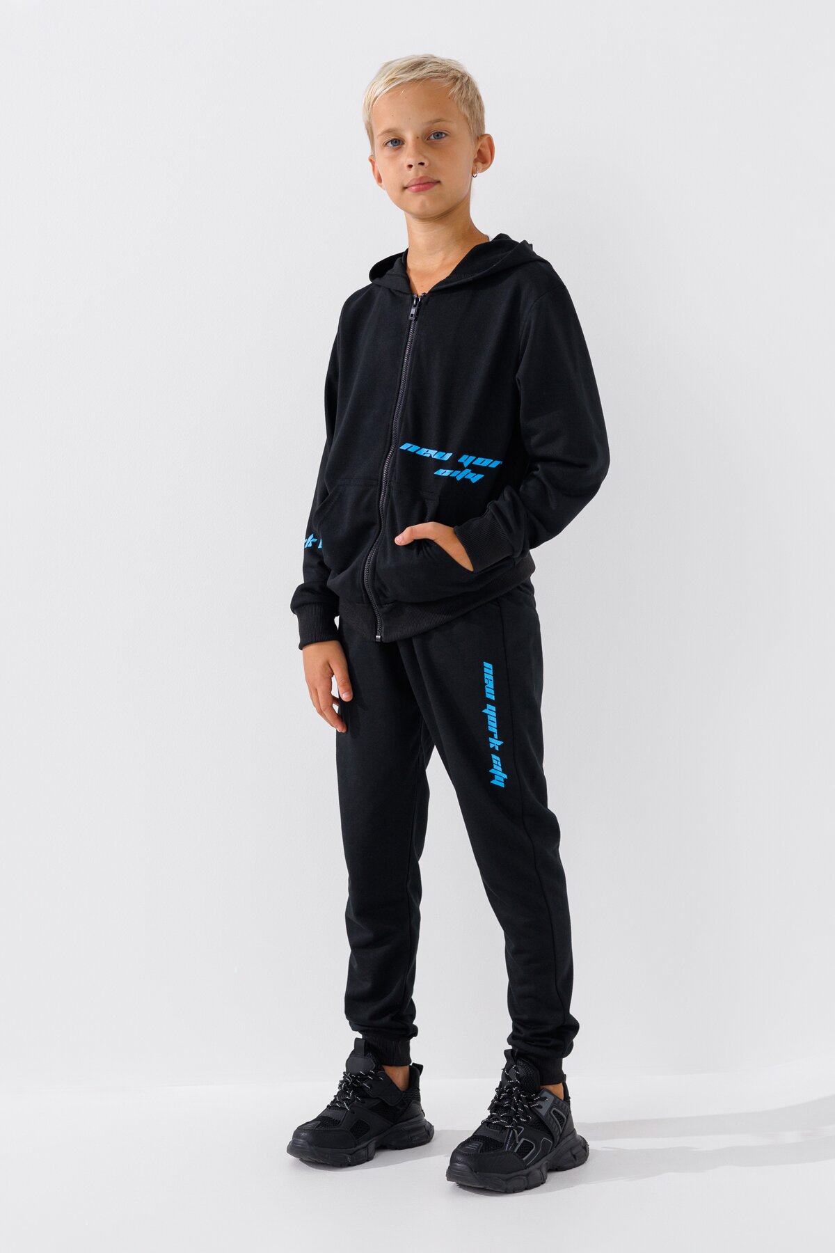 Спортивный костюм (кофта+штаны) для мальчика XHZ-0599 146 см Черно-голубой (2000990732996D)  Фото №0