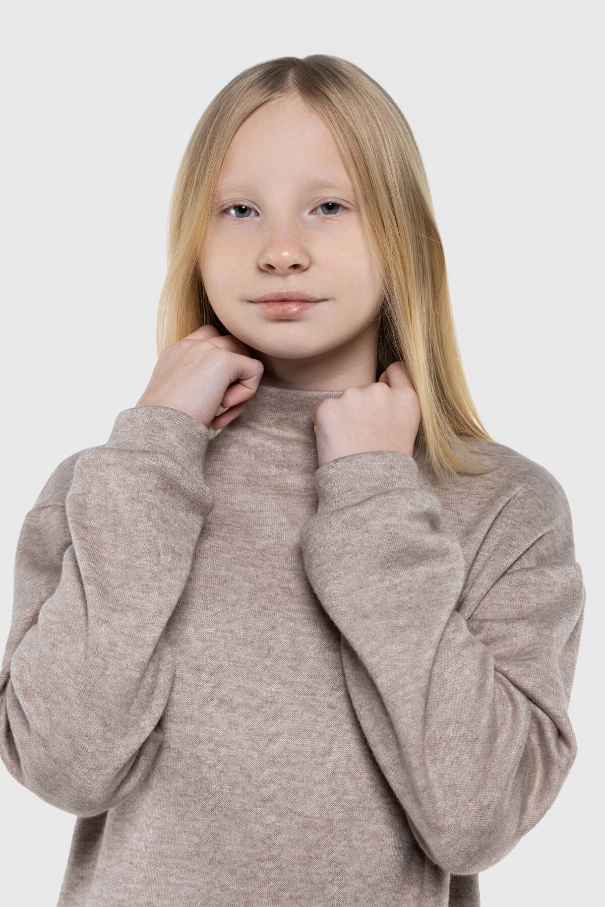 Платье однотонное для девочки MyChance 2360 146 см Бежевый (2000990239631D)  Фото №3