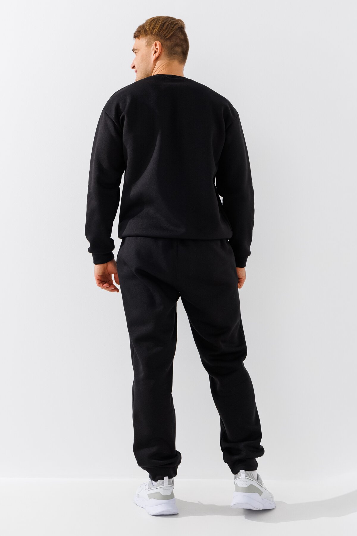 Свитшот однотонный мужской Demos 221 baza 2XL Черный  Фото №4