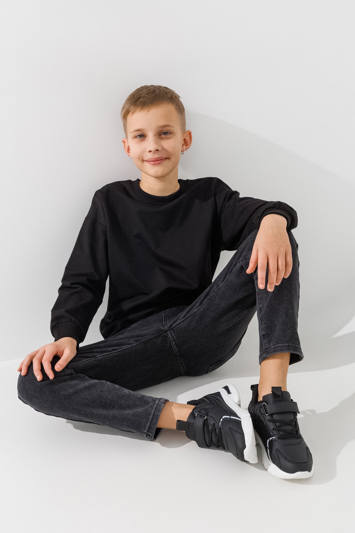 Світшот однотонний унісекс First Kids 0070 158 см Чорний  Фото №4
