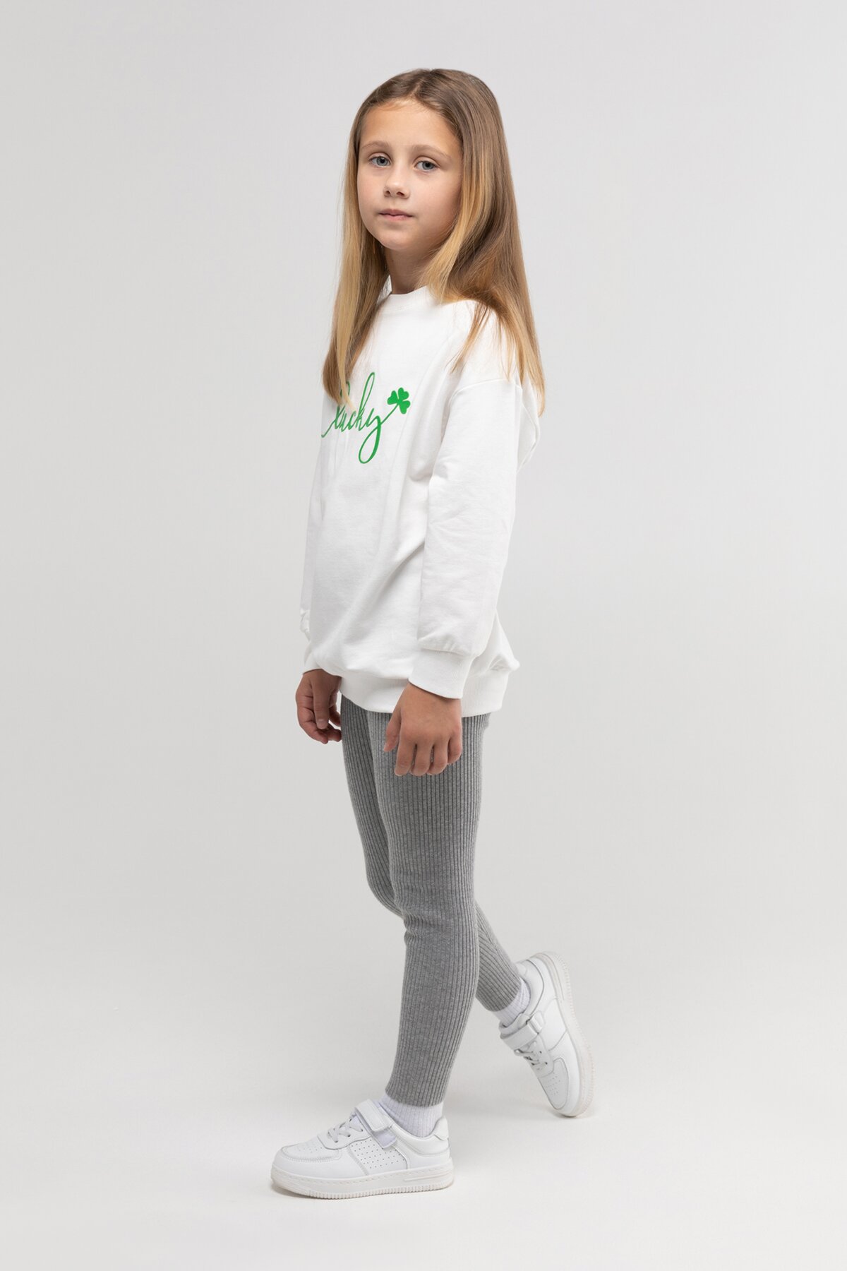 Свитшот с принтом для девочки First Kids 0806 110 см Молочный (2000989962052D)  Фото №4