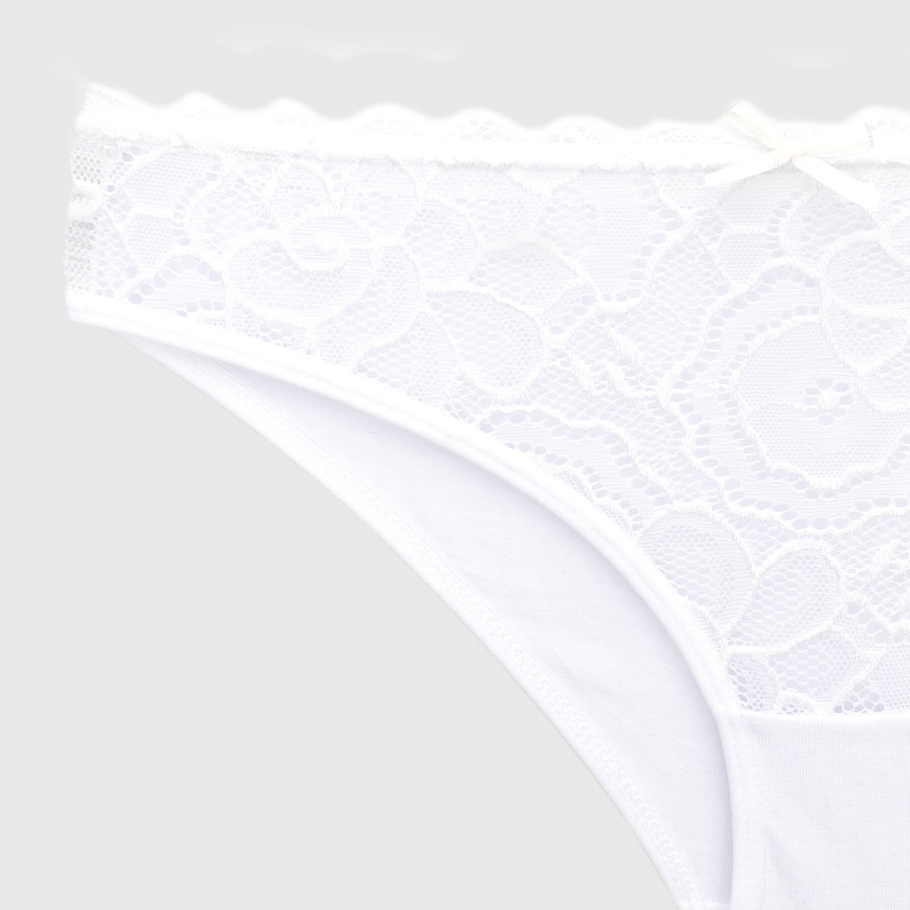 Трусы женские Nicoletta 83097-32 XL Белый (2000989968306А)  Фото №1