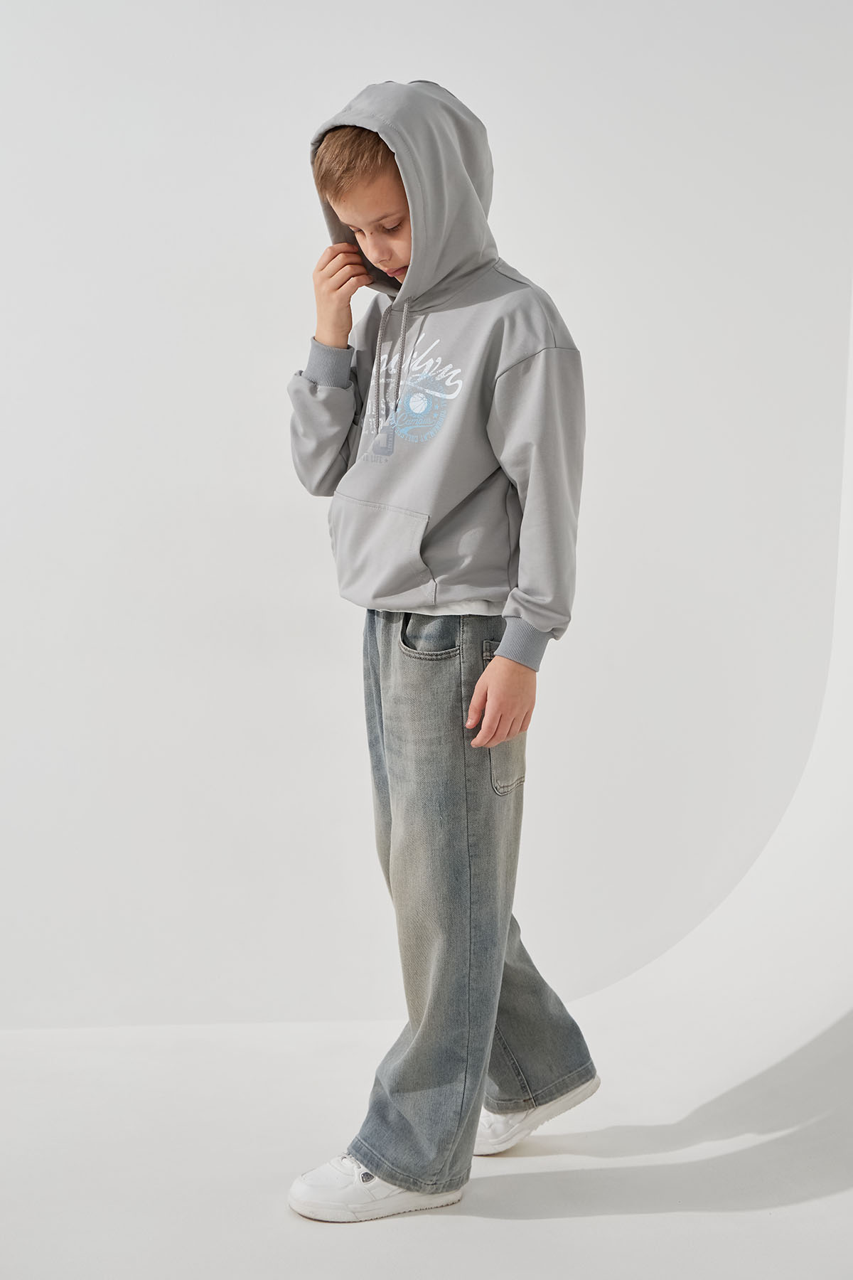 Худі з принтом для хлопчика LAWA P-BB02310 122 см Світло-сірий  Фото №2