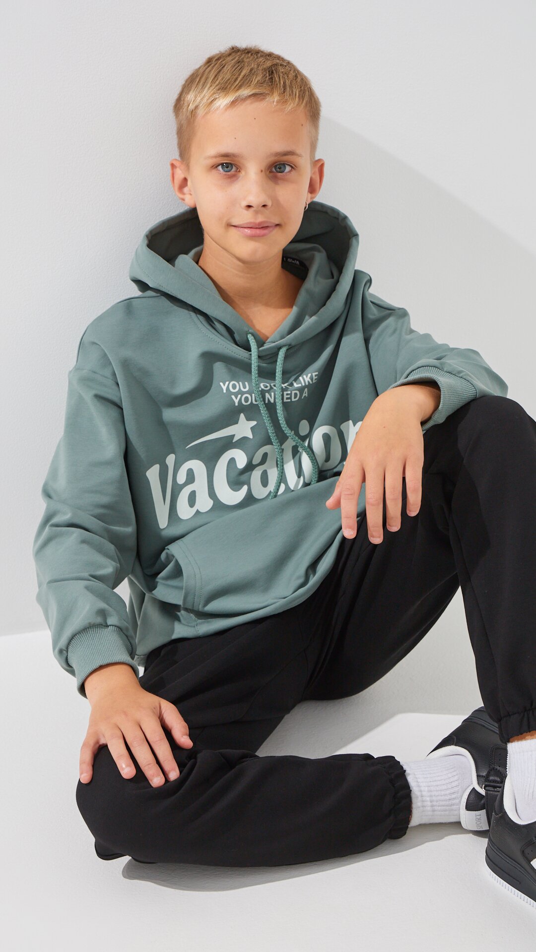 Купити Худі з принтом для хлопчика LAWA P-BB02324 134 см Хакі Артикул: 2000999300899 Фото повноекранне №3